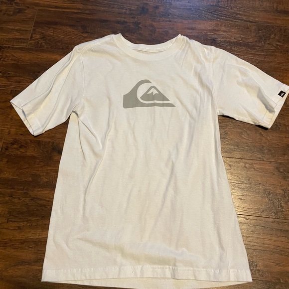 Boys Quicksilver tee - Picture 1 of 1